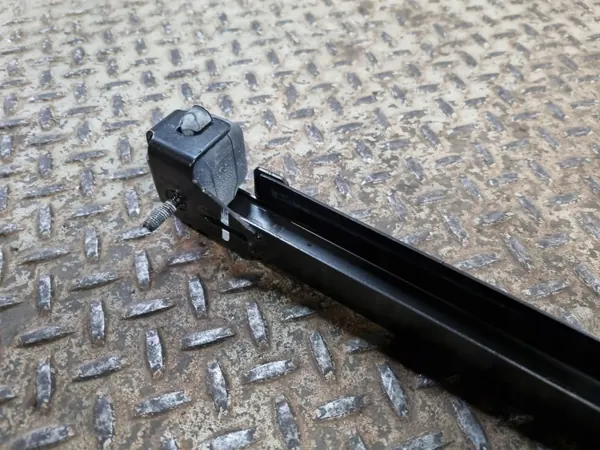 OEM 68186030AC Liukurit Oikeat - Oikea Puoli image 4