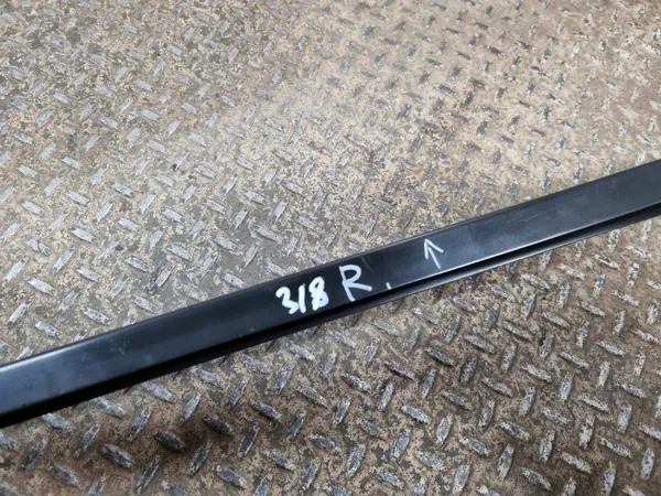 OEM 68186030AC Liukurit Oikeat - Oikea Puoli image 6