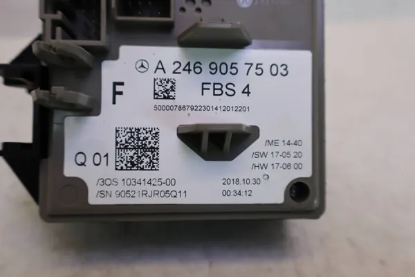 Interrupteur Start-Stop OEM A2469057503 Mercedes GLA image 5