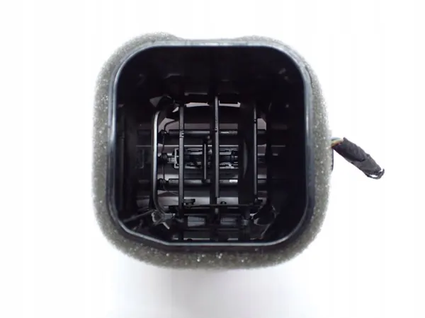 Luchtrooster OEM 6F0819203J voor SEAT Arona image 4