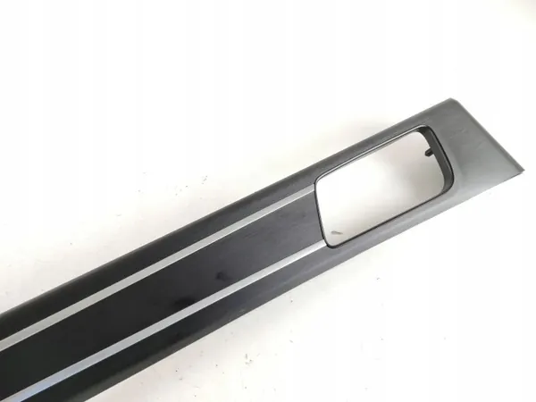 Porsche Panamera Achterdeurbekleding OEM 8091938 image 3