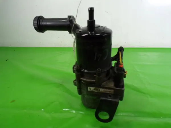 Citroen C4 Elservopump OEM 9685590380 image 3