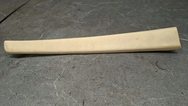 OEM oslona slupka prawy przod mercedes w116 Pilaarbeschermer image 2