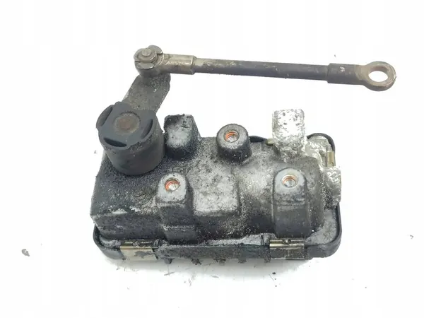 Citroen C5 2009 Actionneur de turbo image 9