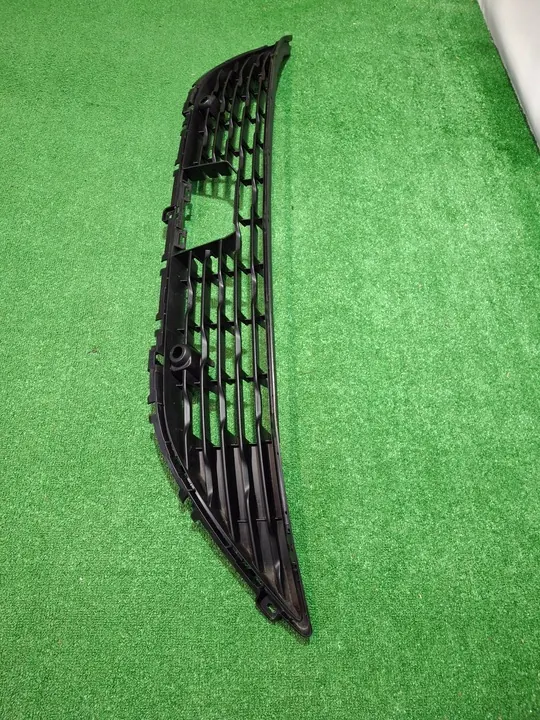 Rejilla de parachoques delantero Opel Corsa F image 3