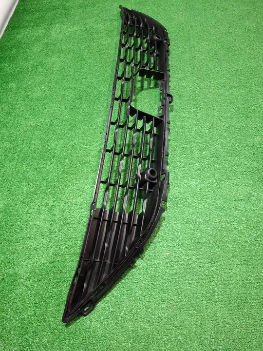 Rejilla de parachoques delantero Opel Corsa F image 4