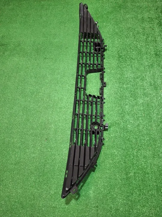 Rejilla de parachoques delantero Opel Corsa F image 5