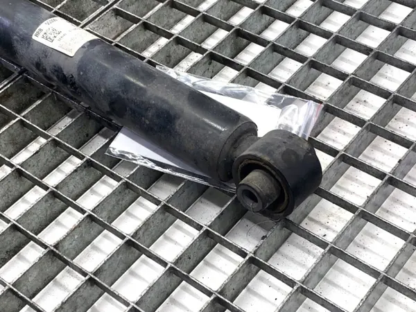 Amortecedor traseiro esquerdo OEM 55300-J7RB0 para Kia Ceed image 4