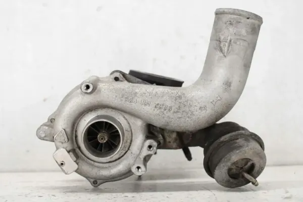 Turbo d'occasion OEM 06A145704A pour VW Golf VII image 3