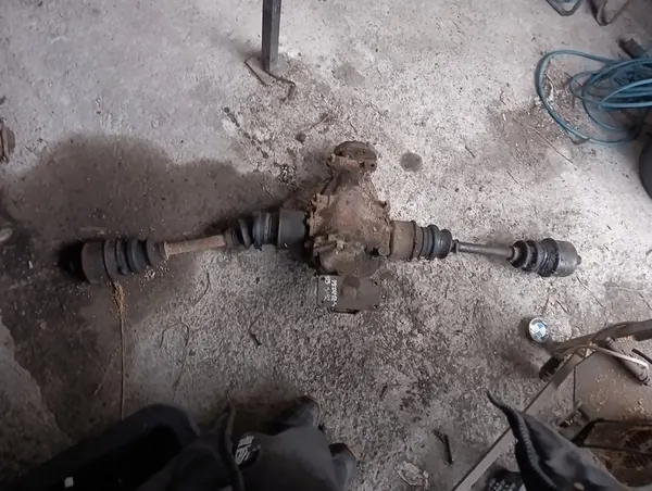 Différentiel Mercedes W123 3.92 image 5