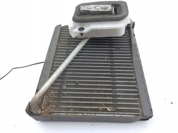 Citroen C-Crosser 2008 Radiateur Chauffage Climatisation OEM AMD184573 image 4