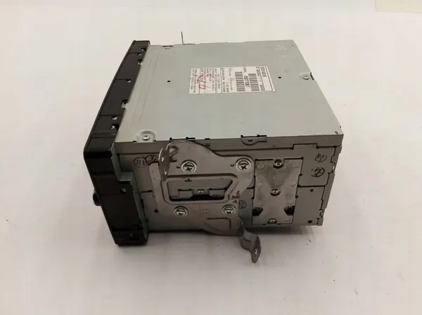 Mitsubishi Outlander 2014 OEM 8701A618 Panneau CD/DVD/GPS image 4