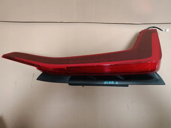 Luz trasera LED KIA Niro II izquierda derecha image 2