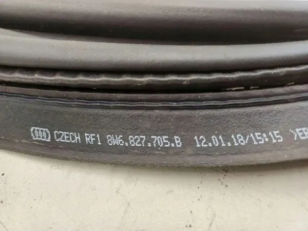Junta de maletero OEM 8W6827705B para Audi A5 Cabrio 3.0L image 4