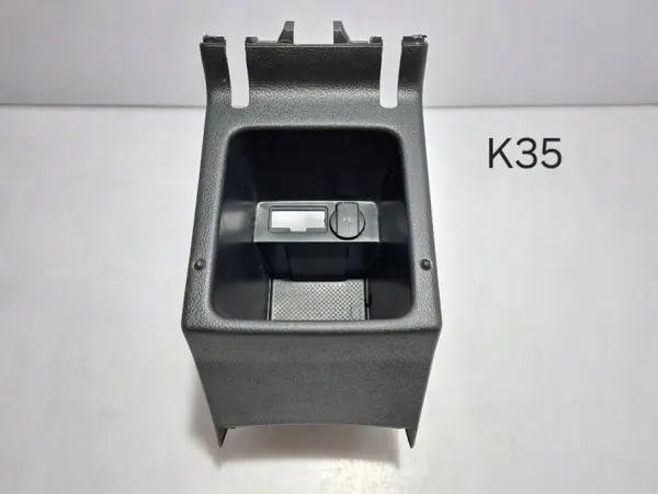 Boîte de rangement OEM 7N0863323 pour accoudoir central image 2