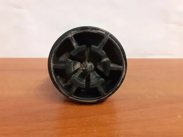 Taka-oikea iskunvaimennintuki OEM 550344EA0A - Nissan OE image 7