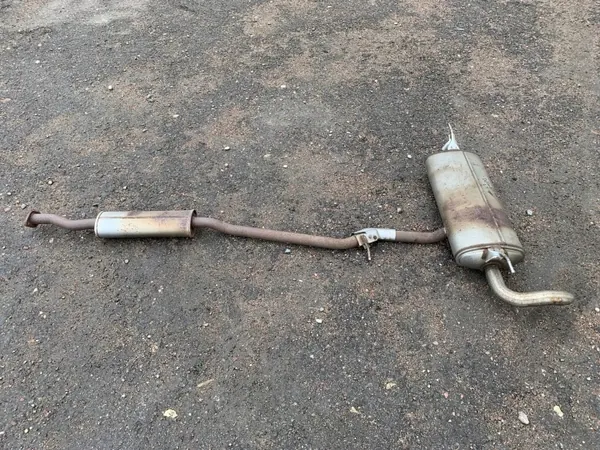 Uitlaatdemper Mitsubishi Outlander OEM FBZ27482 image 2