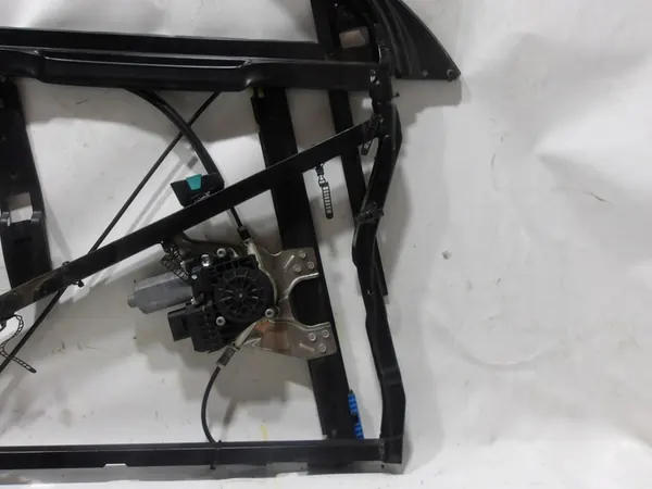 Elevador de vidro dianteiro esquerdo Audi A6 C5 4B0837461C image 6