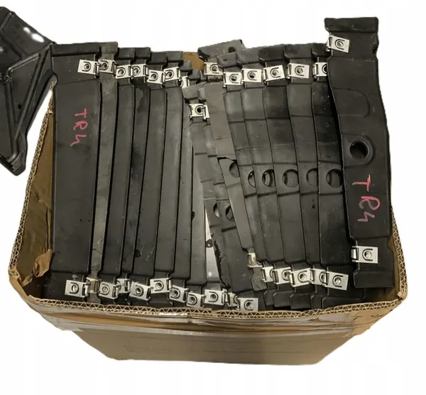 OEM 508435104R Engine Lower Cover Left - Used image 2