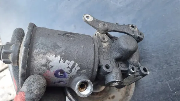 Pompe de direction assistée OEM A9014660301 Mercedes image 6