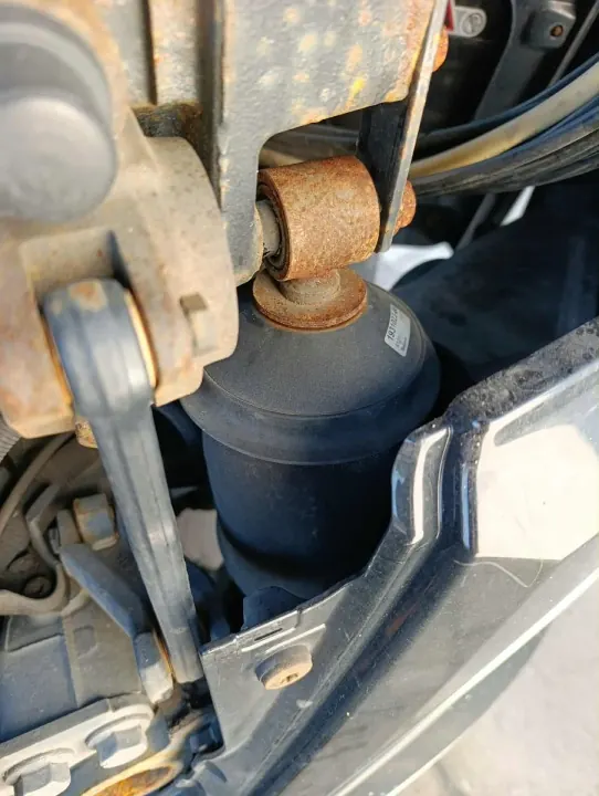 Suspensión neumática cabina delantera DAF XF 106 OEM 22 image 3