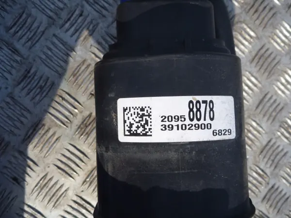 Filtre à charbon OEM 20958878 pour Chevrolet Corvette C7 image 8