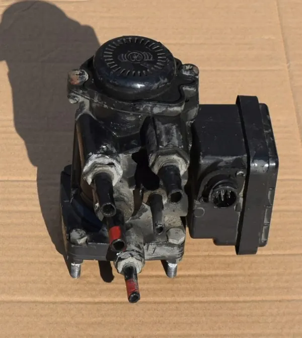 Modulador EBS OEM 81.52301-6213 para MAN TGS/TGX image 3