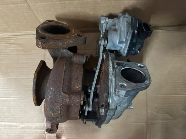 Turbocompresor Toyota Hilux Revo Land Cruiser Prado 2.8 image 2