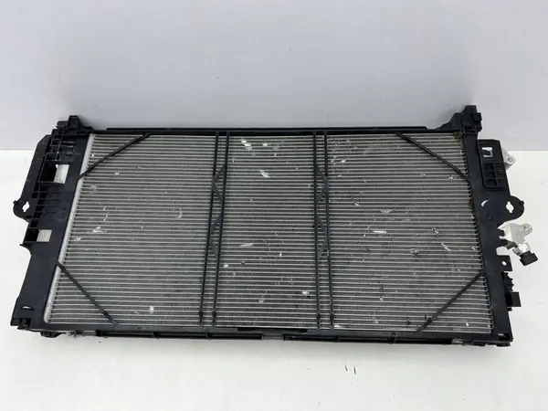 V60 S60 S90 V90 XC60 XC90 2.0 T4 Radiador de agua OEM image 7