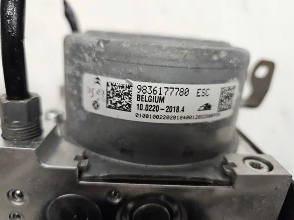 Pompe ABS OEM 9836177780 pour Opel Corsa F 1.2 vti image 2