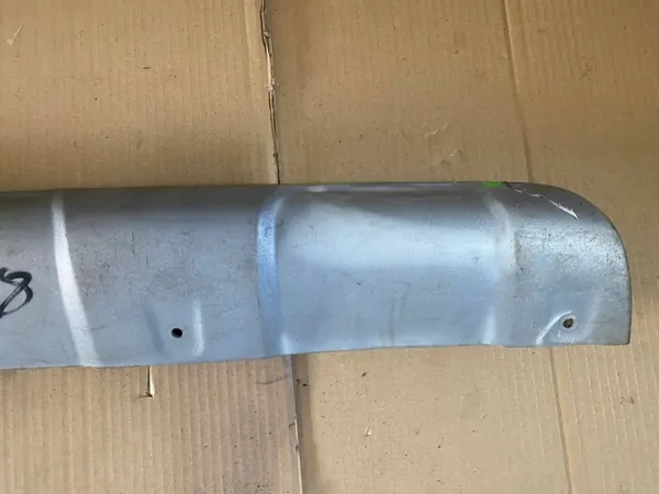Peugeot 2008 II stötfångarens nederdel OEM 9815461977 image 3