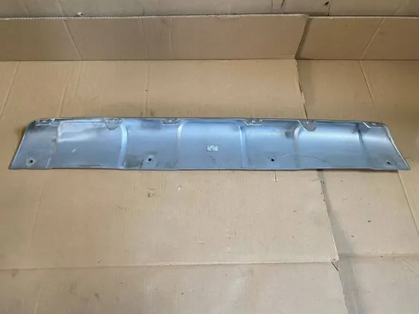 Peugeot 2008 II stötfångarens nederdel OEM 9815461977 image 5