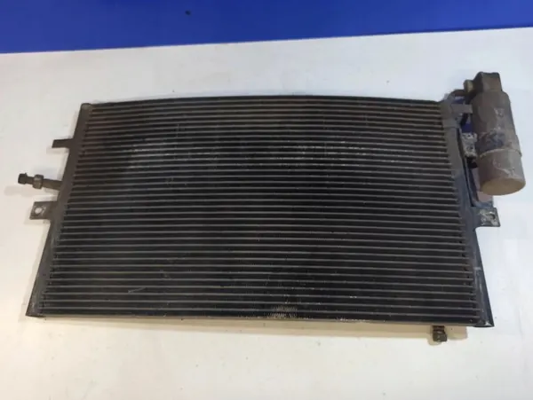 Saab 9-5 1998 Ilmastointikondensaattori image 3