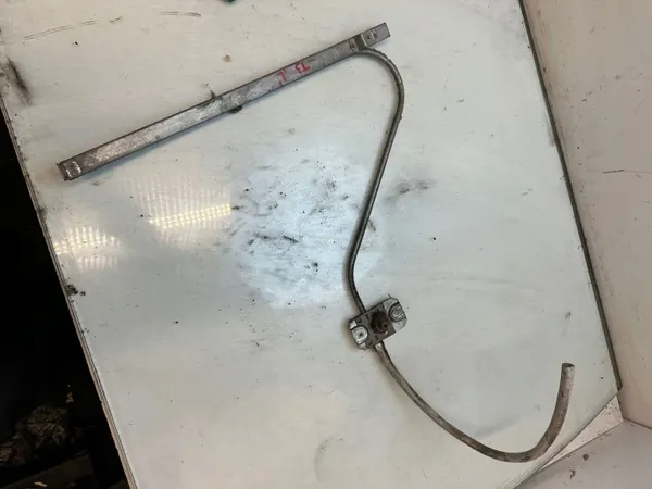 OEM 251837501a Elevador esquerdo para VW T3 image 3