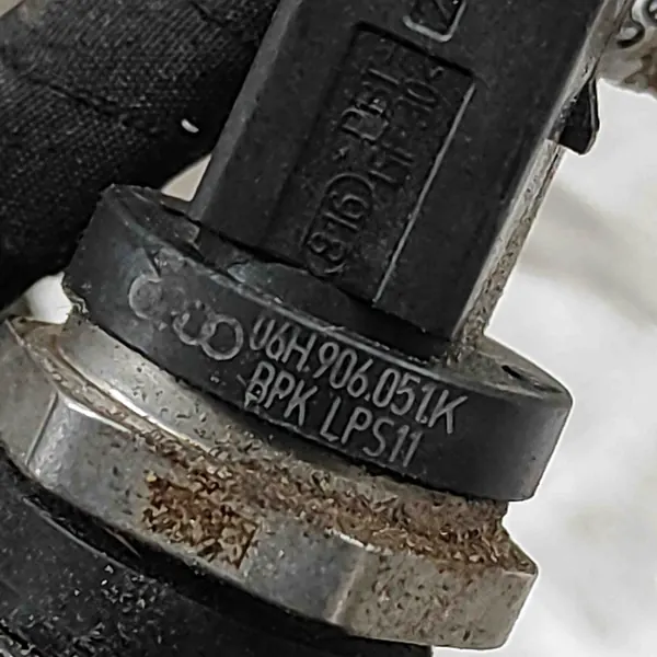 Rampe de carburant VW POLO 2.0L 147kw image 9