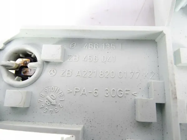 Mercedes S Class W221 Left Rear Lamp Insert A2218200177 image 3