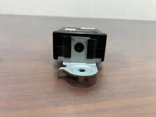 Controladores Subaru OE CWTD1G141 para Outback (BT) 2021 image 3