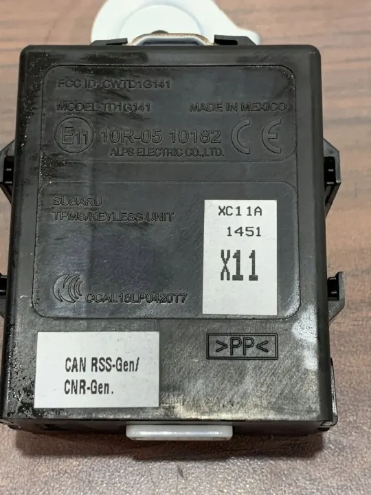 Controladores Subaru OE CWTD1G141 para Outback (BT) 2021 image 4