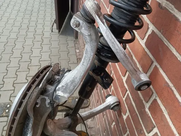 OEM ZWROTNICA kpl. PRAWA PRZÓD - Etu-oikea jousitus image 3