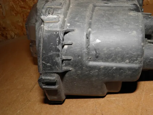 Farol Halógeno Direito 92202-P2000 KIA SORENTO 20- image 4