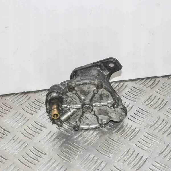 Imupumppu VW CRAFTER 30-50 2.5L 2009 OEM 075145100 image 2