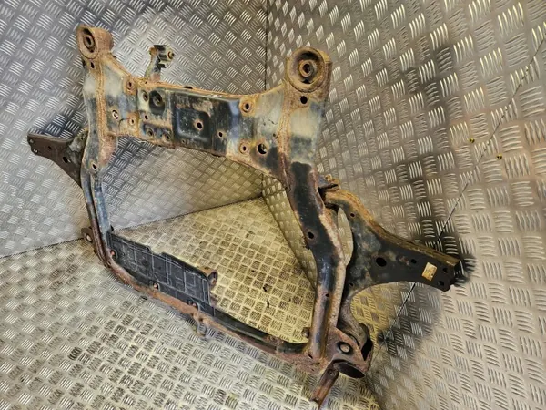 Subchasis delantero OEM ESH3644 para Hyundai i30 2007 image 2