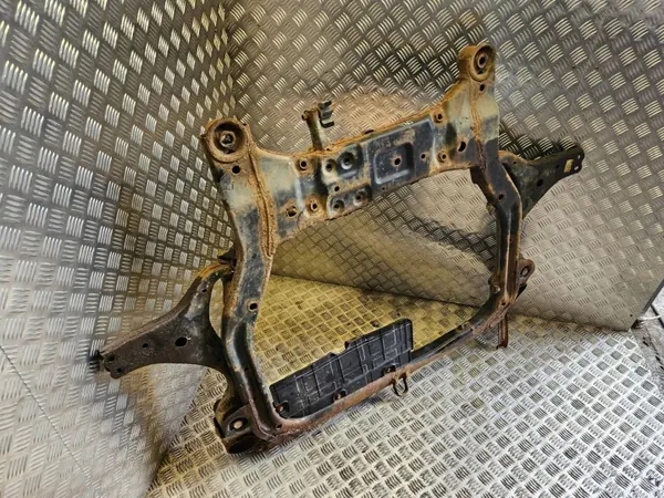 Subchasis delantero OEM ESH3644 para Hyundai i30 2007 image 4