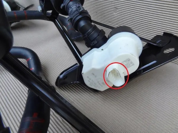OEM 4M4201997Q/G Actief koolfilterpomp - Gebruikt image 5