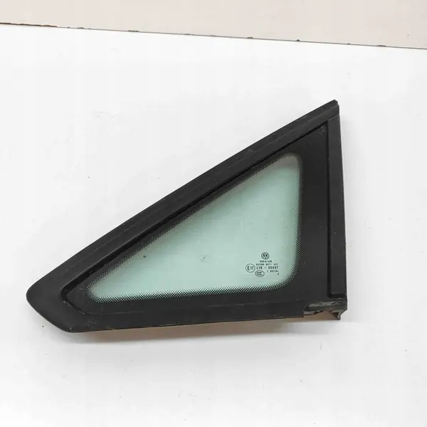 Gebruikt VW Linker Voorruit OEM 2K5845411A voor Caddy IV image 2