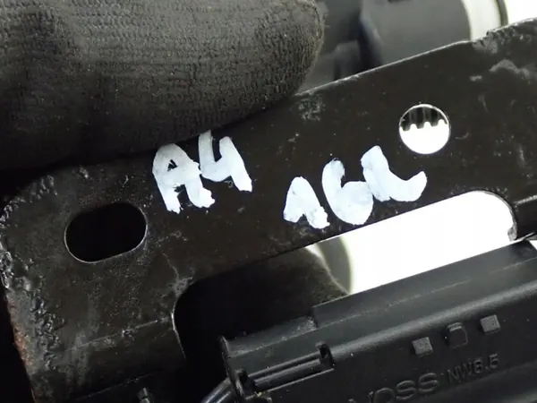 OEM 8W0131962 AdBlue-johto Audi A5 II A4 B9 3.0 TDI image 8