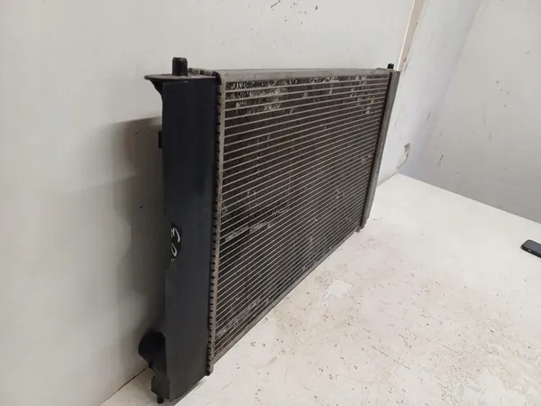 TOYOTA AVENSIS 2 II 03- Radiador de agua 64647A image 3