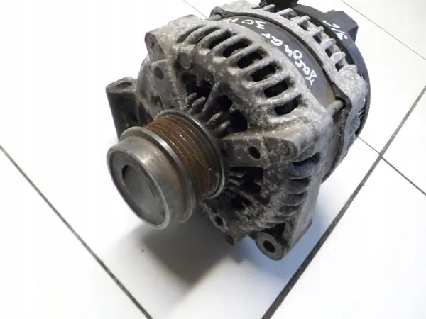 JAGUAR XF X250 3.0D V6 Vaihtovirtageneraattori 104210-6120 image 2