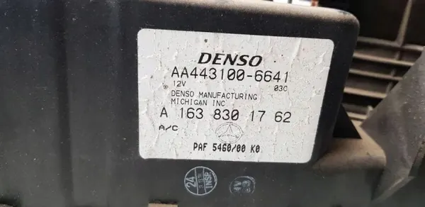 Radiateur de chauffage Mercedes-Benz OEM A1638301762 ML W163 image 9