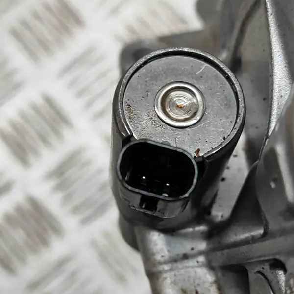 Bomba de aceite Volvo OEM 32298530 para XC40 2.0L image 6